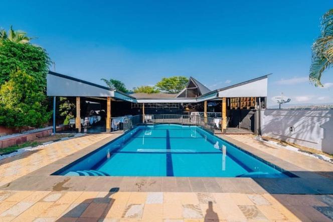 Stella Residence And Cuisine Kigali Bagian luar foto