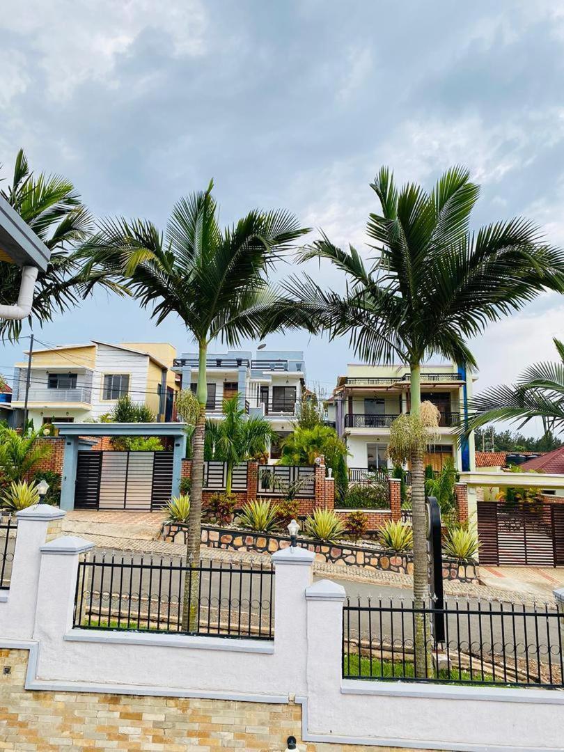 Stella Residence And Cuisine Kigali Bagian luar foto