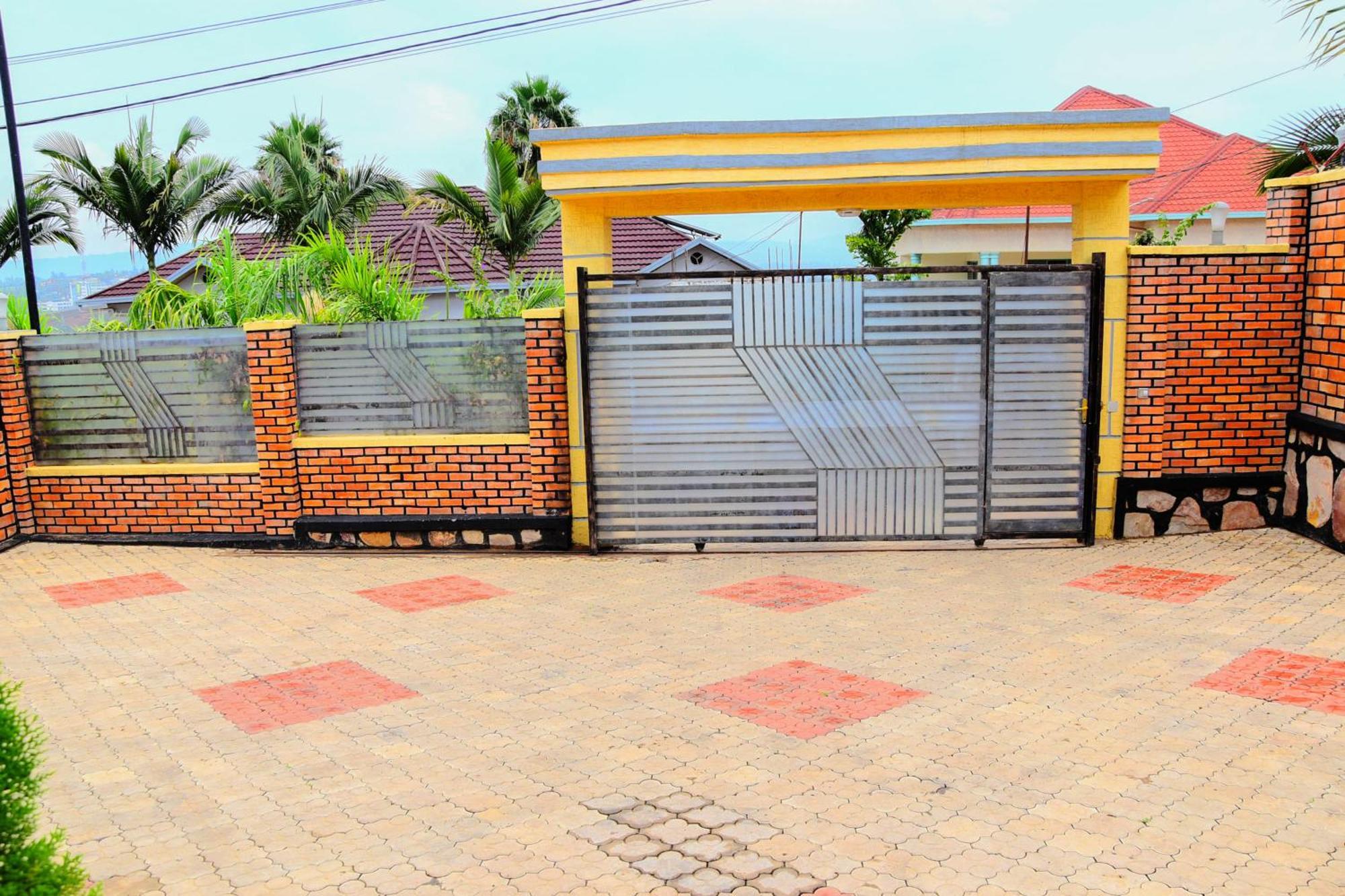 Stella Residence And Cuisine Kigali Bagian luar foto